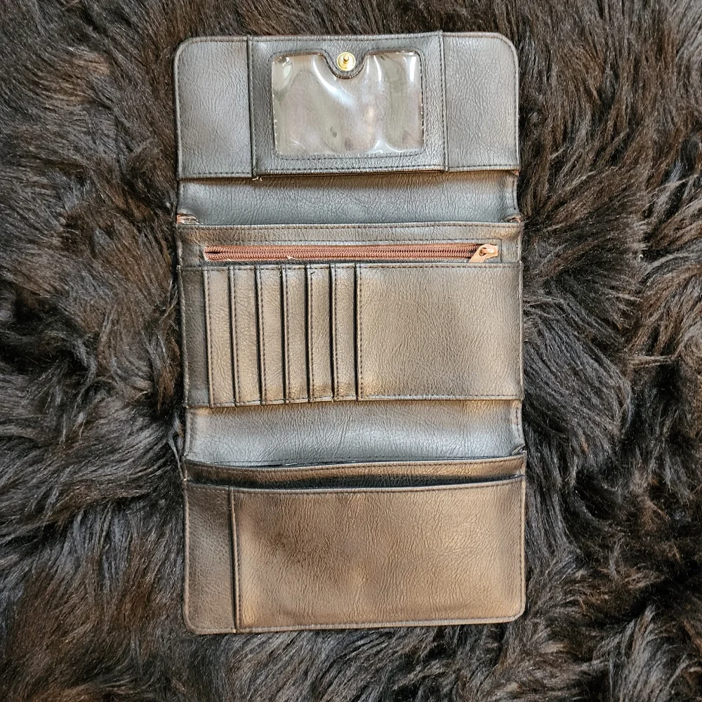 Vintage Liz Claiborne Trifold Wallet Black with Brown Trim